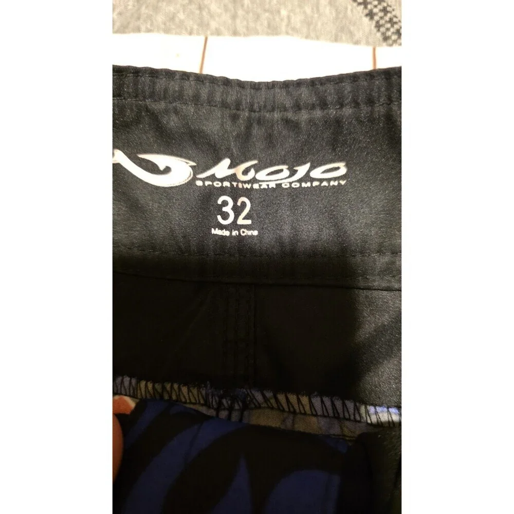 Mojo Swim Trunks Board Shorts Mens Size 32 Board Shorts Swim Trunks Red Blue NWT